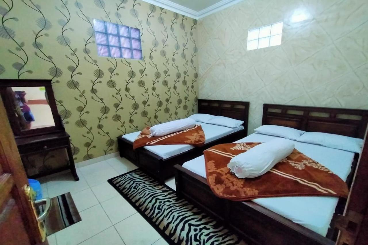 Villa Neza Sarangan Extérieur photo
